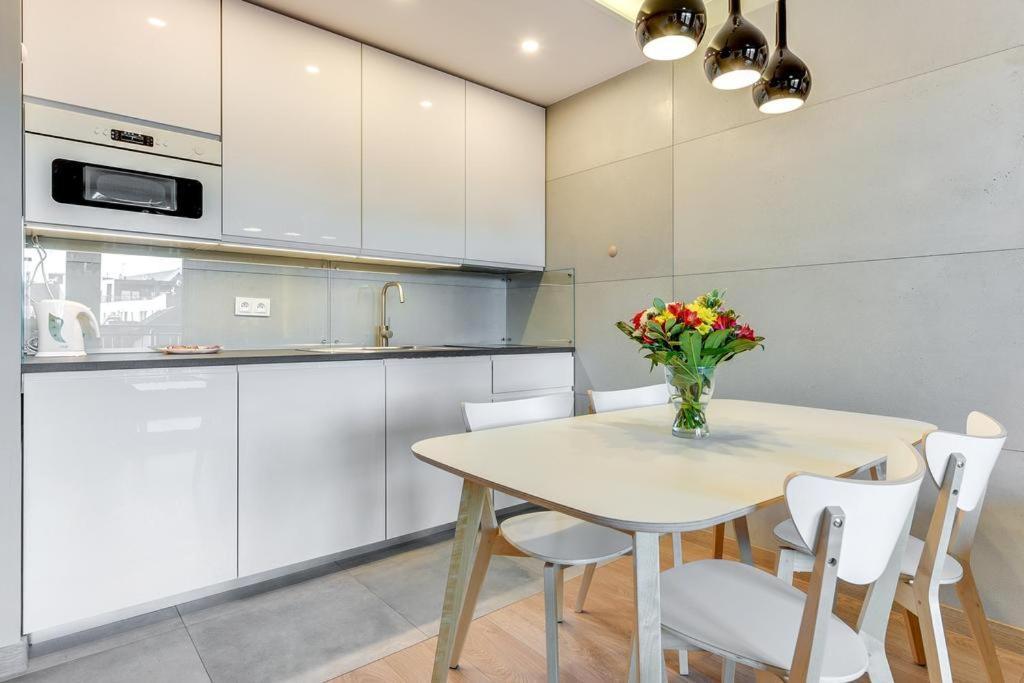 Goma Rent Chmielna 63 Gdansk Waterlane Island Spa&Wellness المظهر الخارجي الصورة